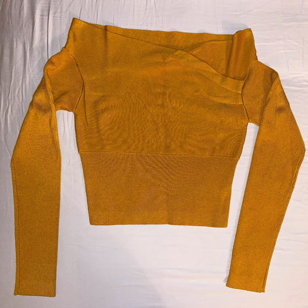 dynamite off-shoulder mustard sweater, M